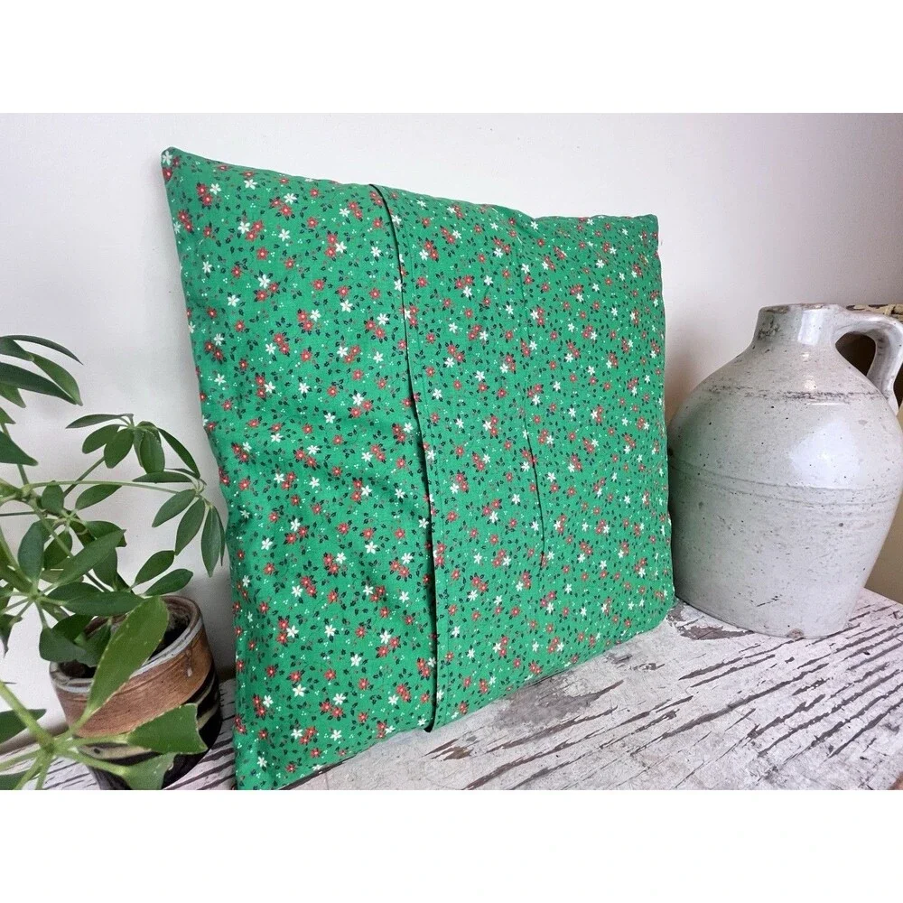Vintage 1970’s Green Floral Fabric Hand Sewn Square Throw Pillow 15” Cottage